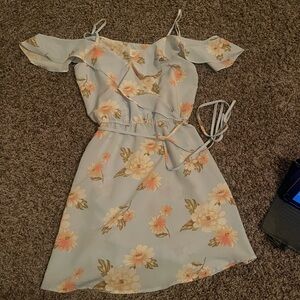 Sweet Wanderer Floral Off-Shoulder Dress